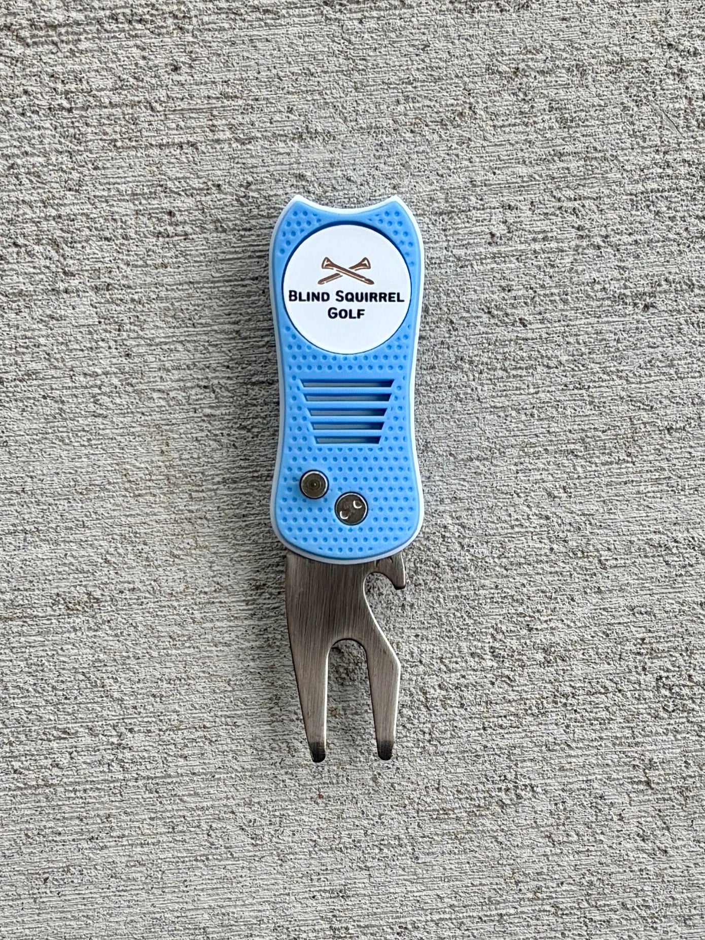 BSG 4-in-1 Switchblade Divot Tool
