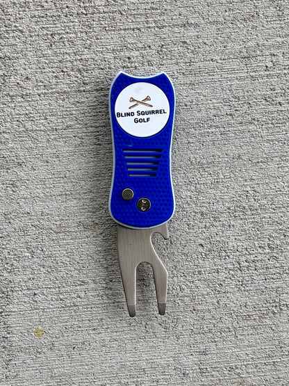 BSG 4-in-1 Switchblade Divot Tool