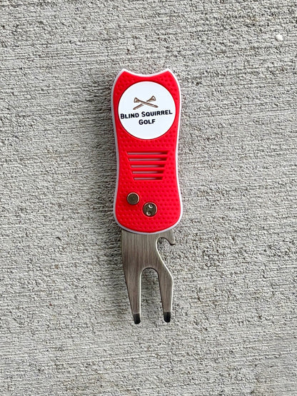 BSG 4-in-1 Switchblade Divot Tool