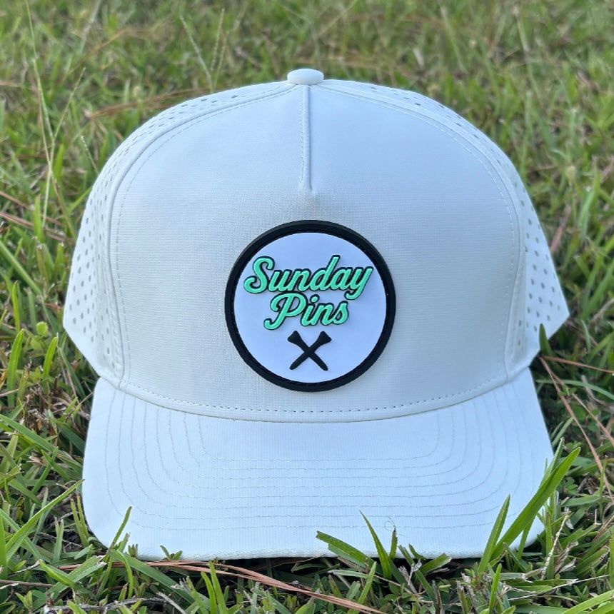 Sunday Pins Hat - Off white